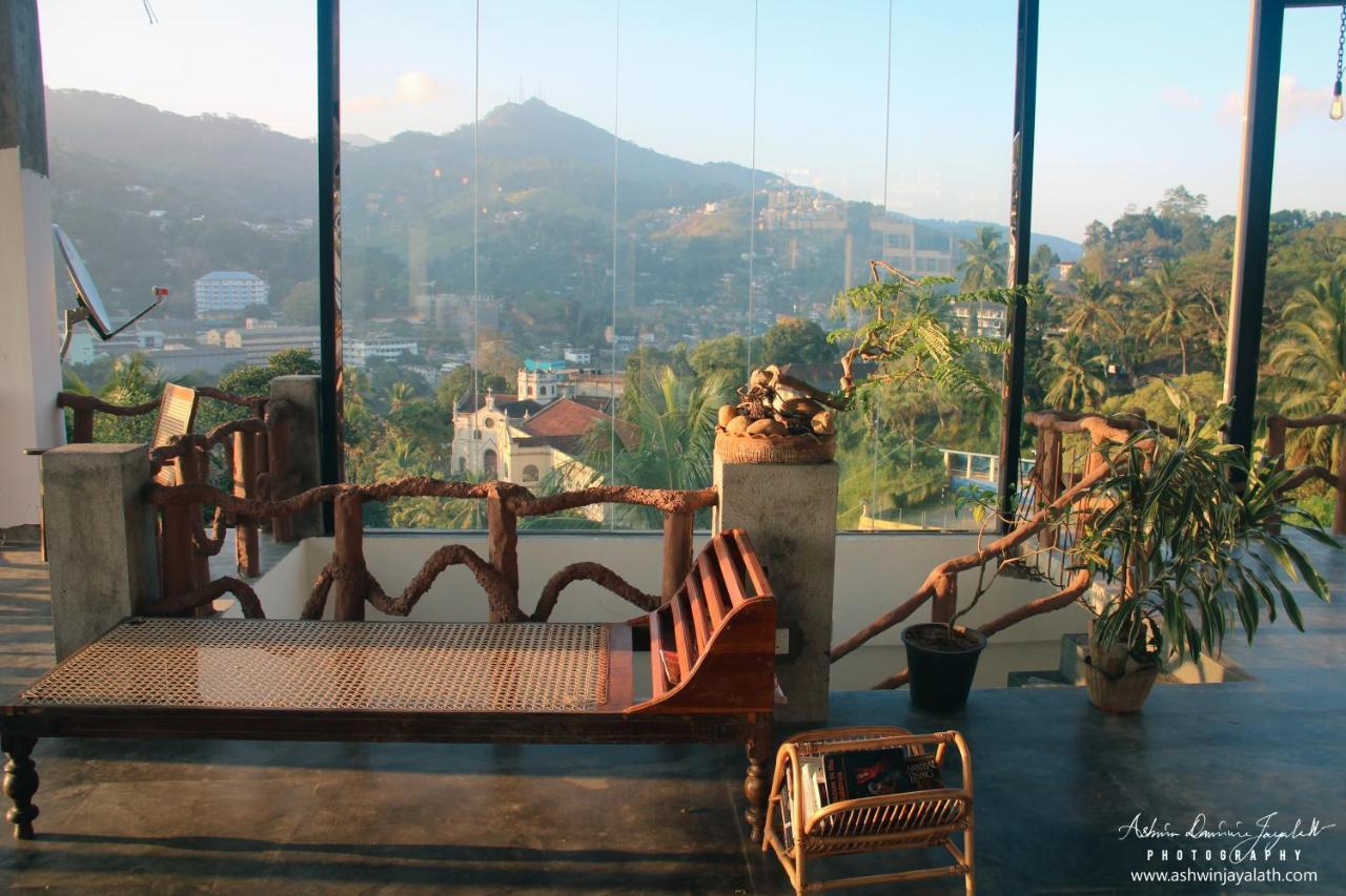 Bed and Breakfast Square Peg Kandy Exteriér fotografie
